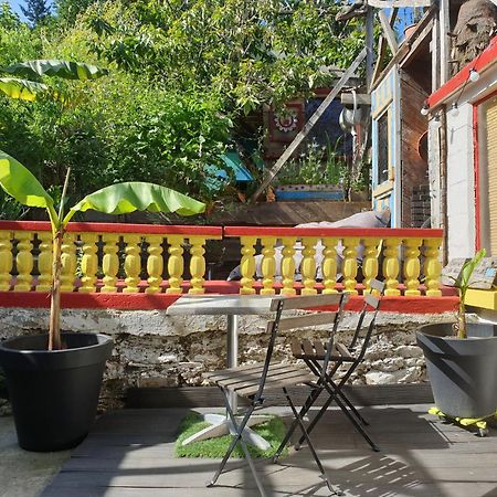 Le Deck'Halage Panzió Malestroit Kültér fotó
